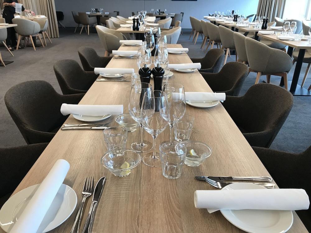 Fredensborg Badehotel 론네 외부 사진