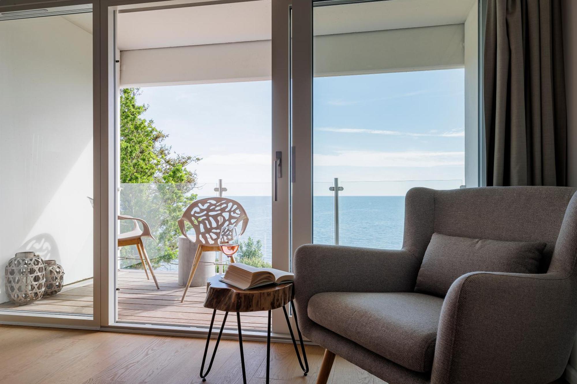 Fredensborg Badehotel 론네 외부 사진