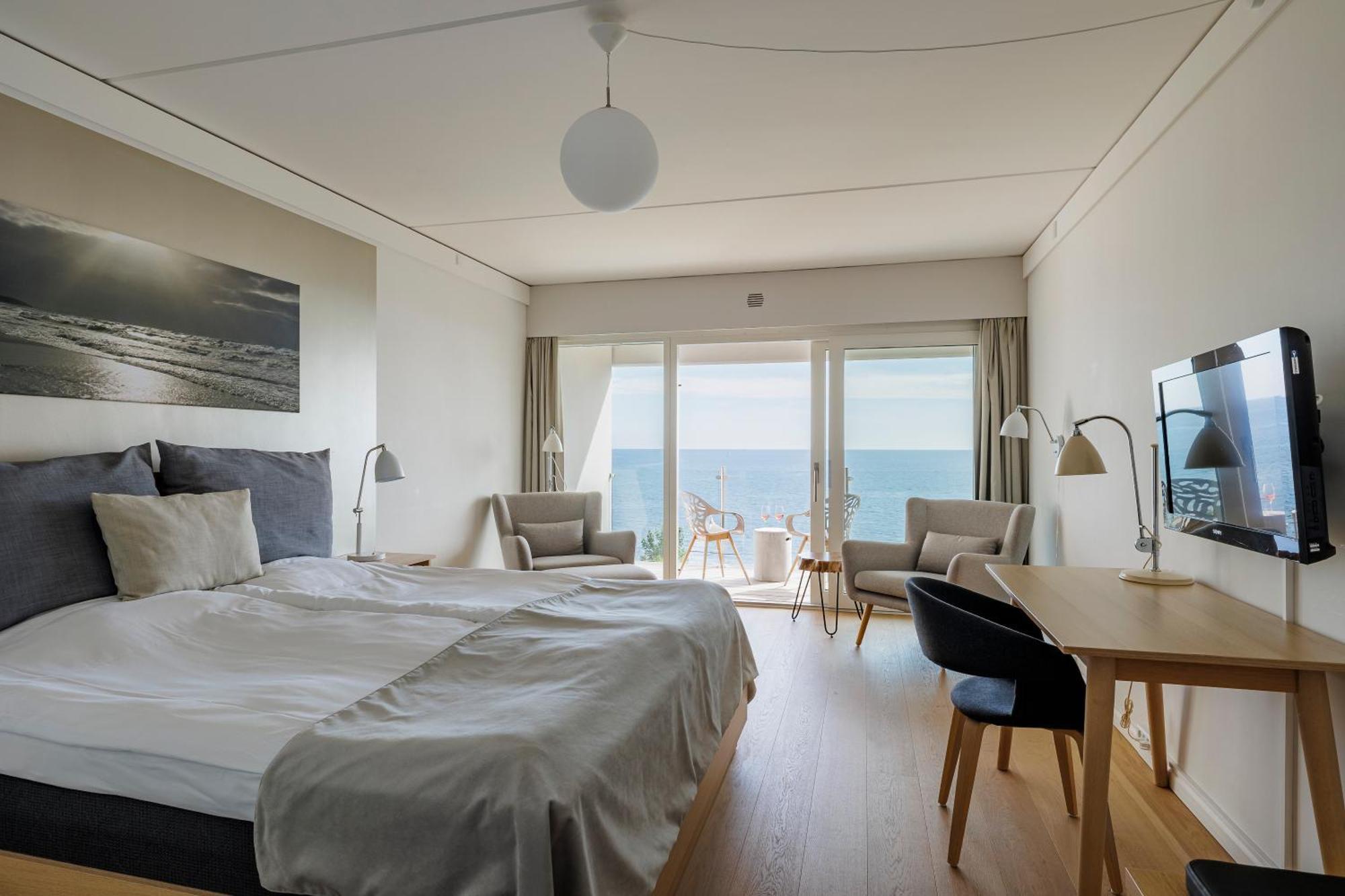 Fredensborg Badehotel 론네 외부 사진