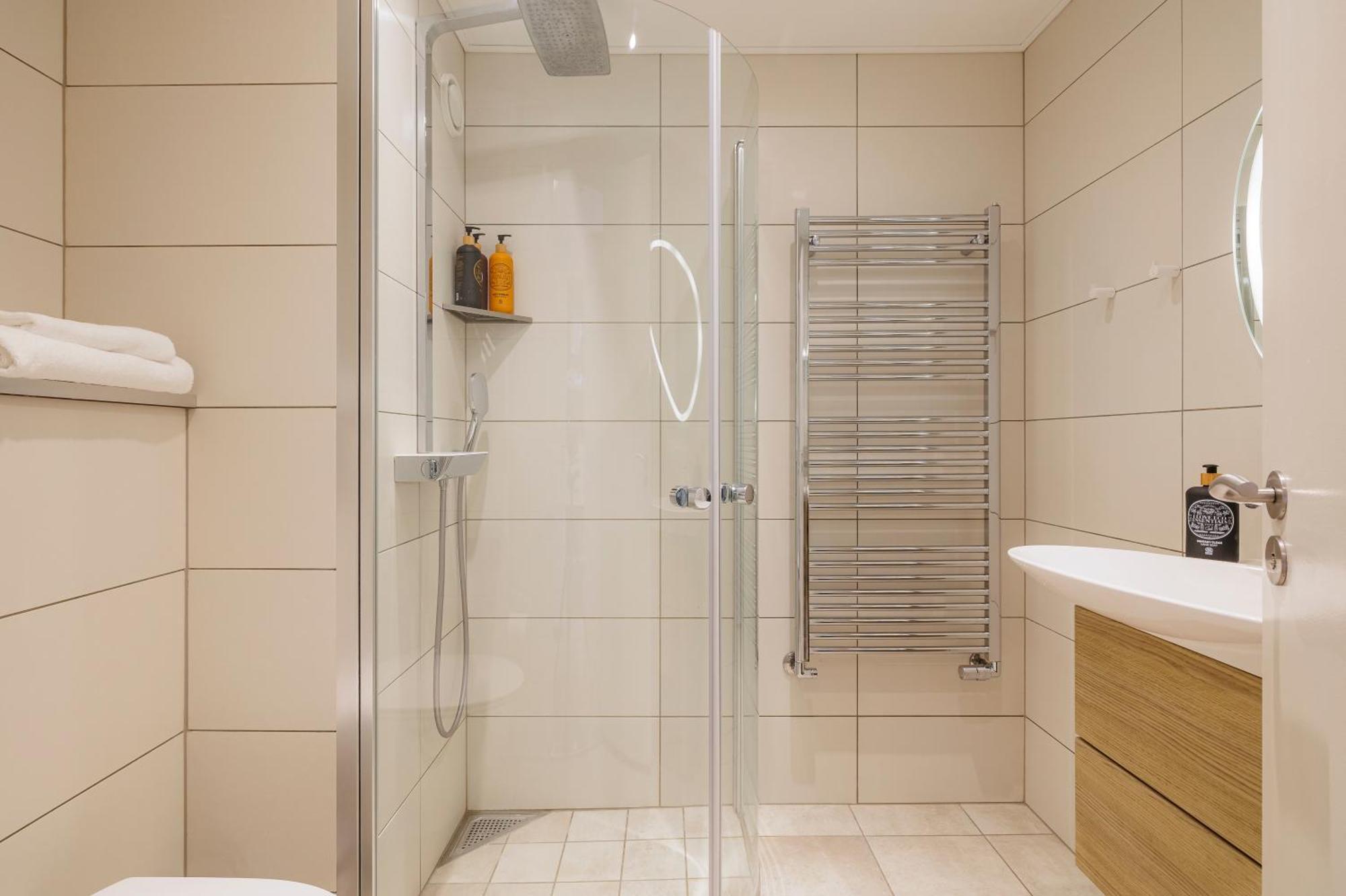 Fredensborg Badehotel 론네 외부 사진